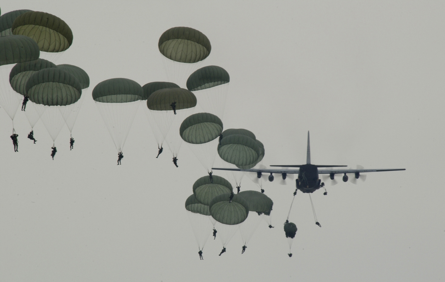 army1116147986.jpg